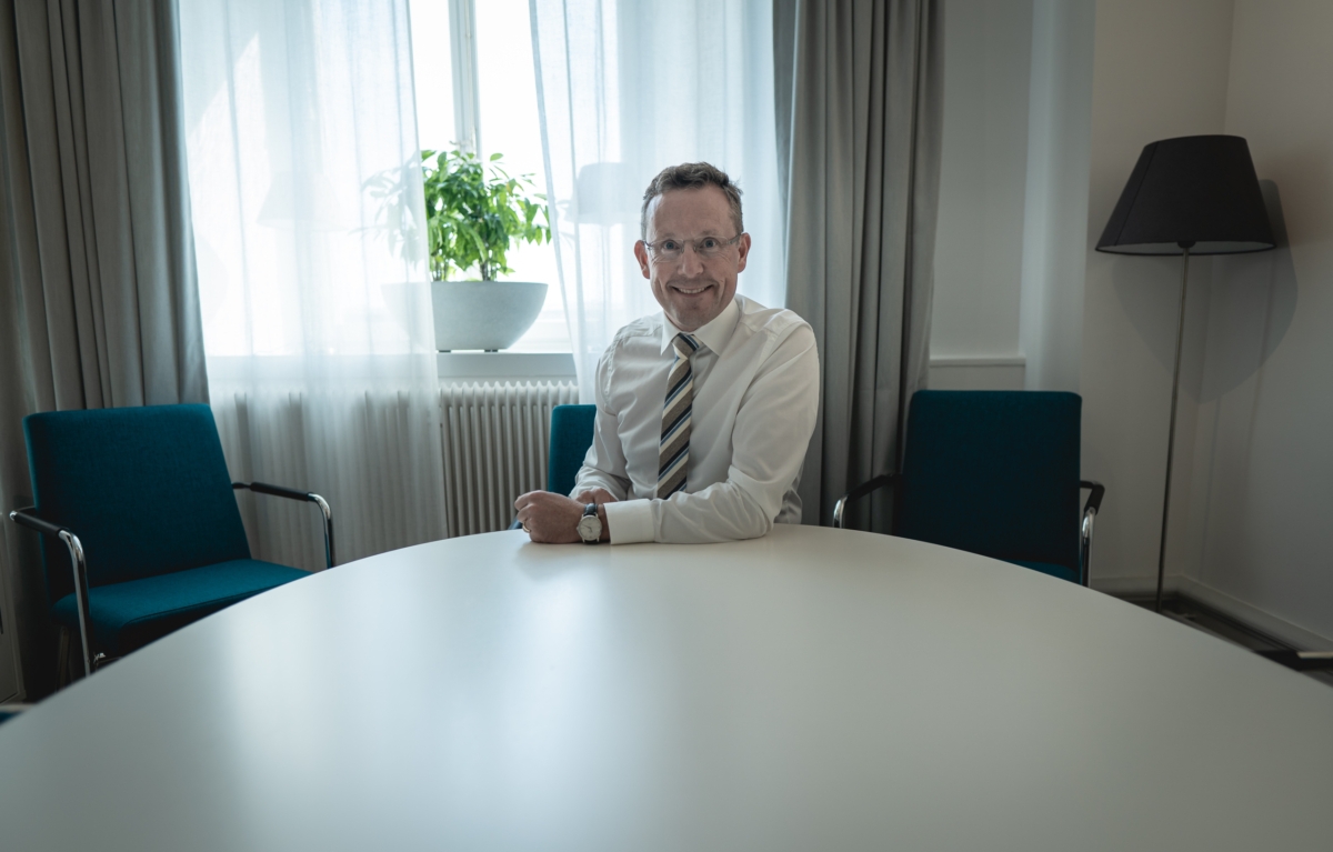 Tony Andersson intervjuas av VA Finans.